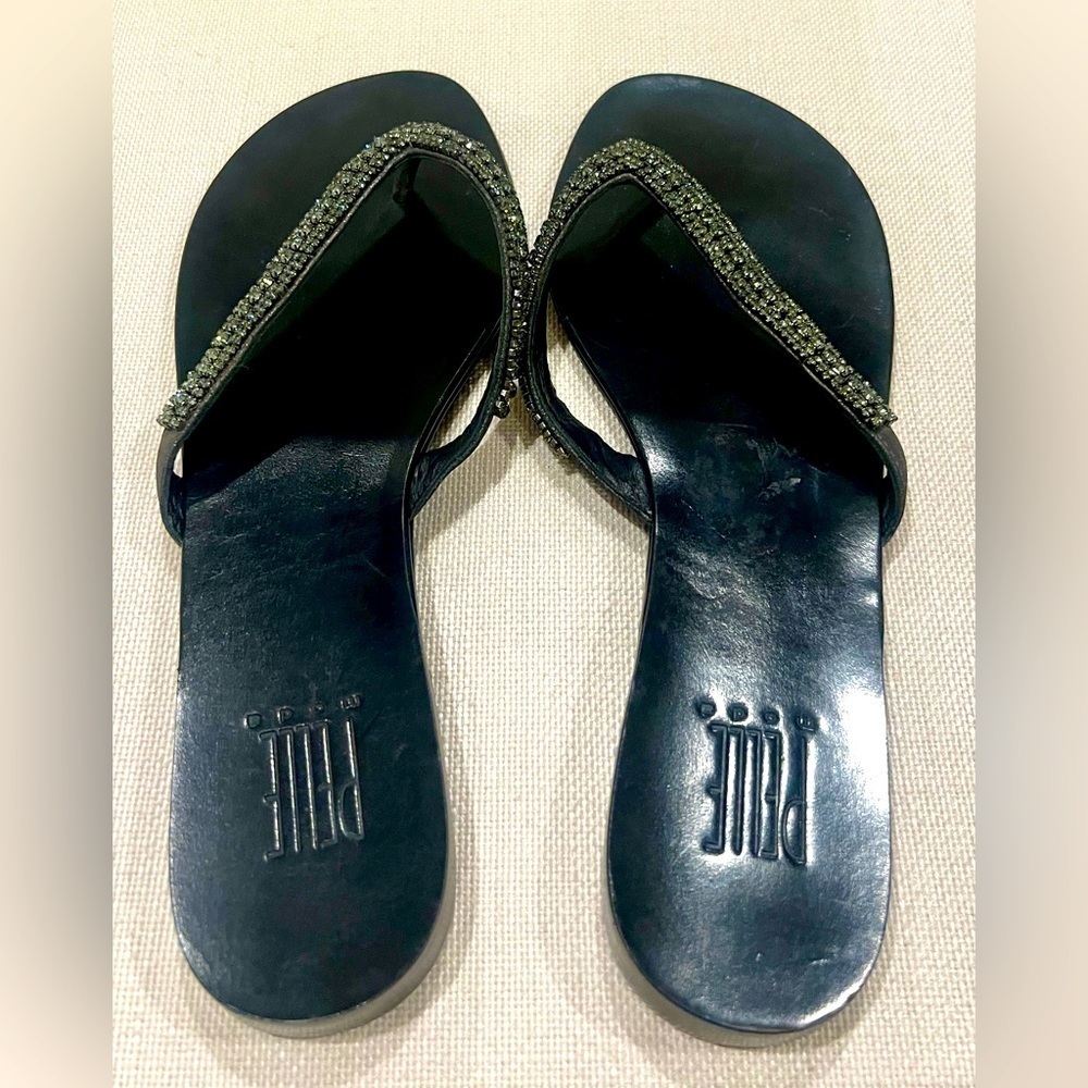 Pelle Moda leather sandals with metal accent, size 8 1/2 - Picture 4 of 16